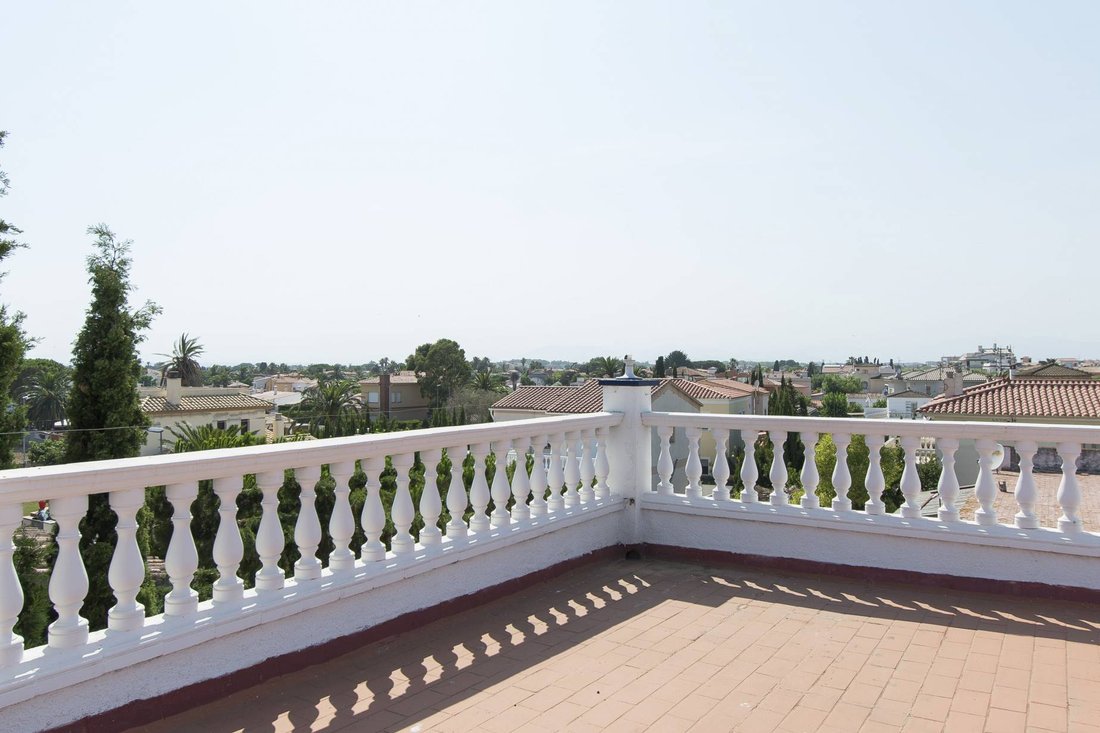 Land in Empuriabrava, Catalonia, Spain 5 - 14019520