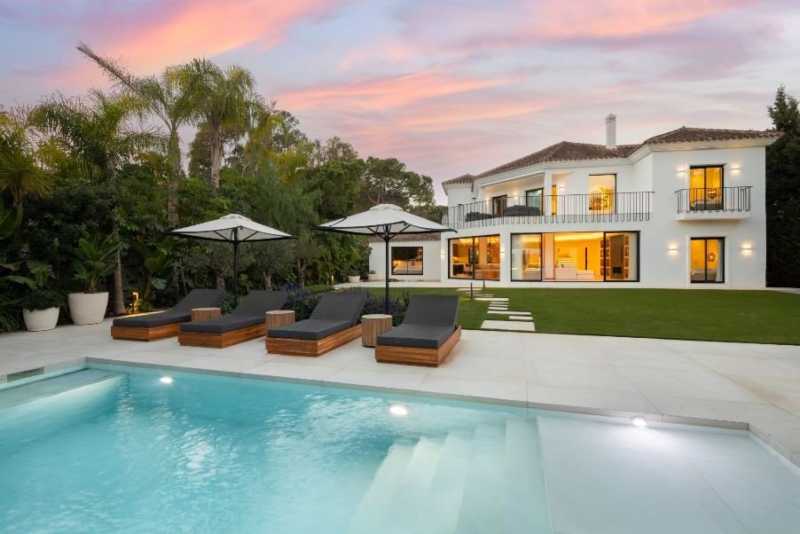 Villa in Marbella, Andalusia, Spain 2 - 14025904