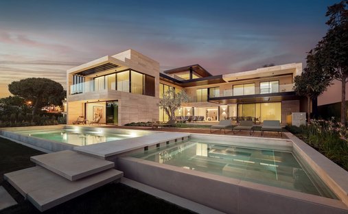 Penthouse in Almancil, Portugal 1
