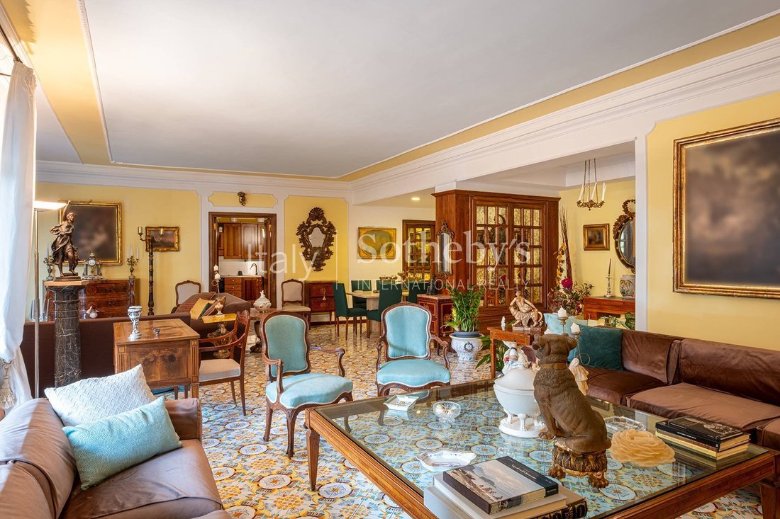 Apartment in Posillipo, Naples, Campania 4 - 14020131