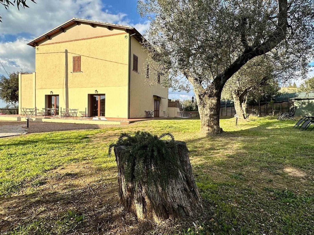 Center, Follonica, Tuscany 2 - 14020716