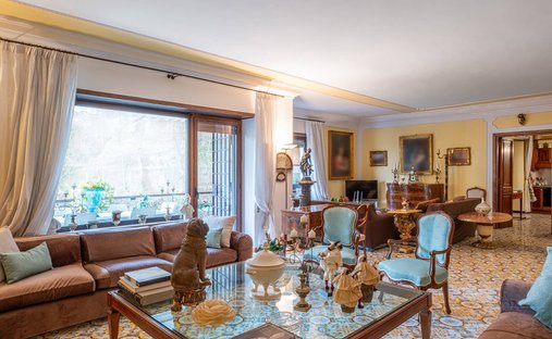 Apartment in Naples, Campania, Italy 1