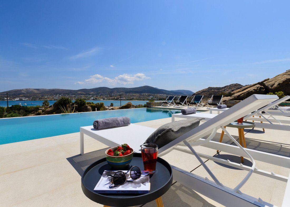 Villa in Paros, Aegean, Greece 3 - 14026006