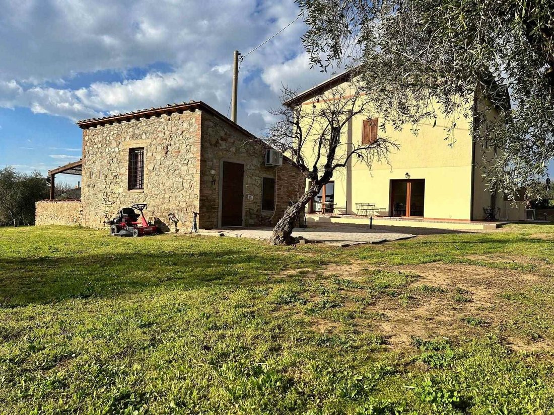 Center, Follonica, Tuscany 1 - 14020716