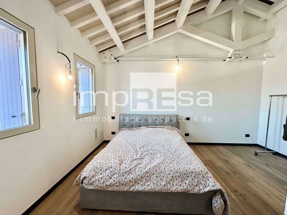 Villa in Ponzano, Veneto, Italy 2 - 14022216