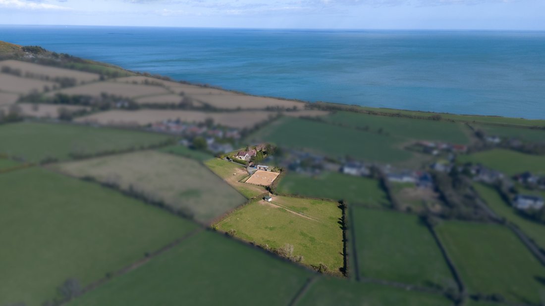 Rathfern House In Windgates, County Wicklow, Ireland For Sale (14020238)