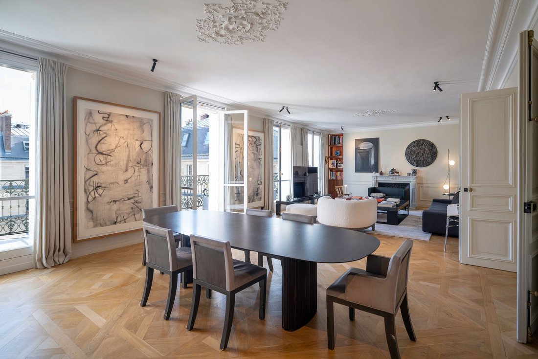 Apartment in Triangle d'Or, Paris 8e Arrondissement, Paris 3 - 14025655