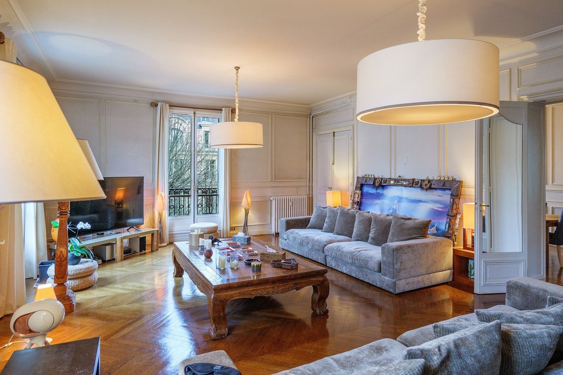 Apartment in Pereire-Malesherbes, Paris 17e Arrondissement, Paris 2 - 14025788