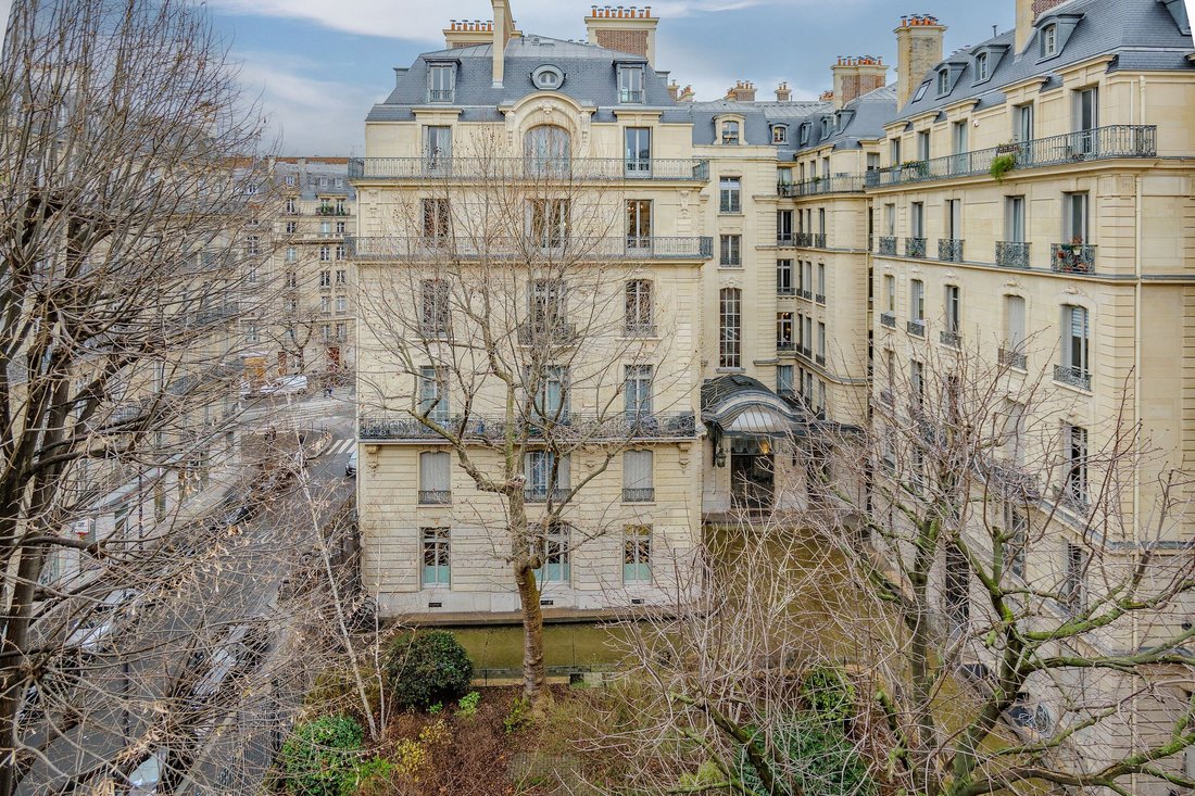 Apartment in Pereire-Malesherbes, Paris 17e Arrondissement, Paris 1 - 14025788