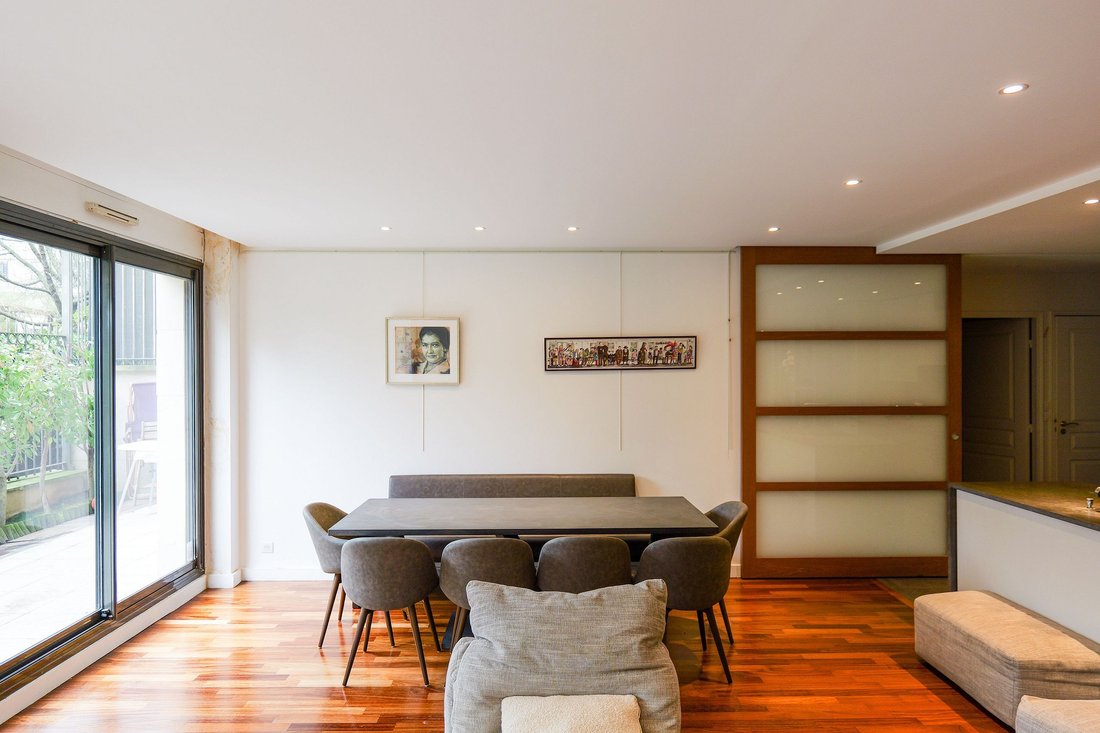 Apartment in Bois de Boulogne, Paris 16e Arrondissement, Paris 3 - 14025790