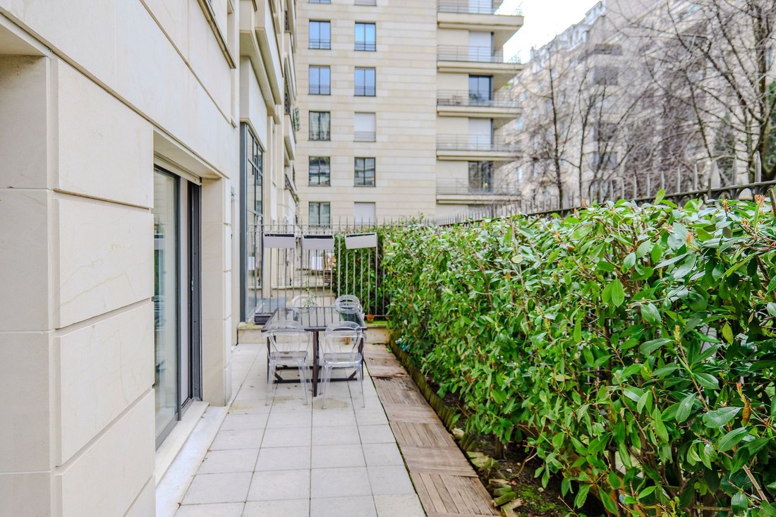 Apartment in Bois de Boulogne, Paris 16e Arrondissement, Paris 1 - 14025790