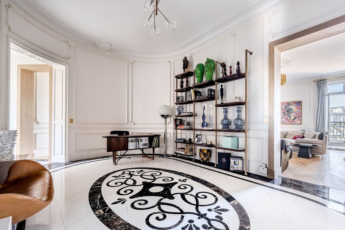 Apartment in Bois de Boulogne, Paris 16e Arrondissement, Paris 2 - 14025761