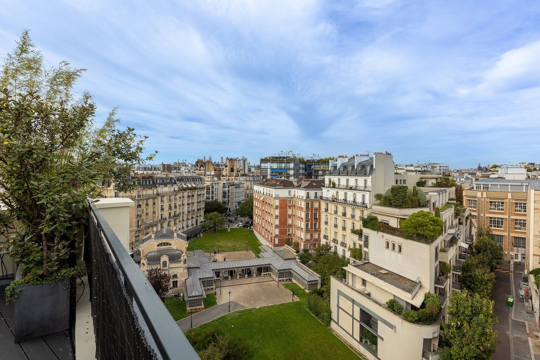 Apartment in Bois de Boulogne, Paris 16e Arrondissement, Paris 2 - 14025624