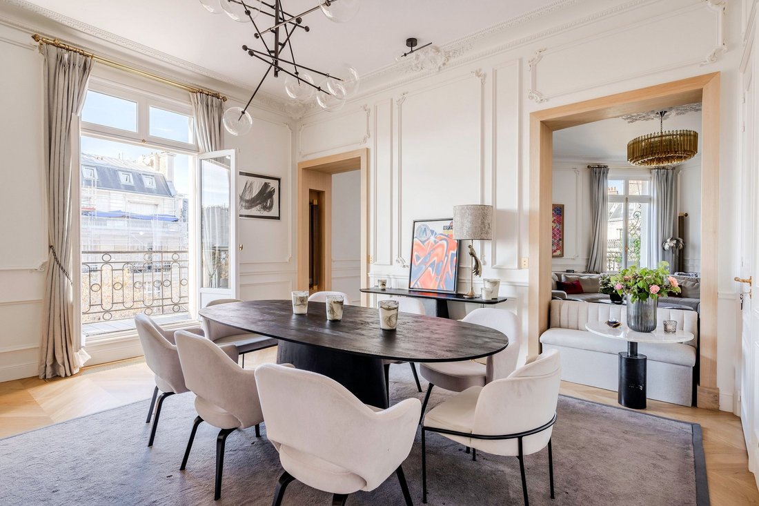 Apartment in Bois de Boulogne, Paris 16e Arrondissement, Paris 4 - 14025761