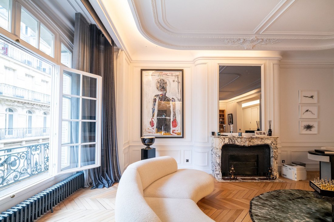 Apartment in Paris, Île-de-France, France 1 - 14025607