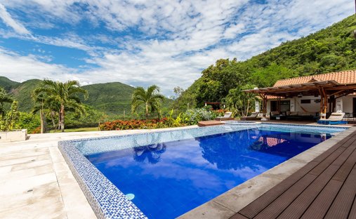 Villa en Apulo, Colombia 1