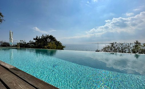 Villa a Manerba del Garda, Lombardia, Italia 1