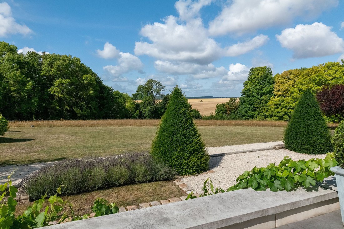 Villa in Bailly, Île-de-France, France 4 - 14025542