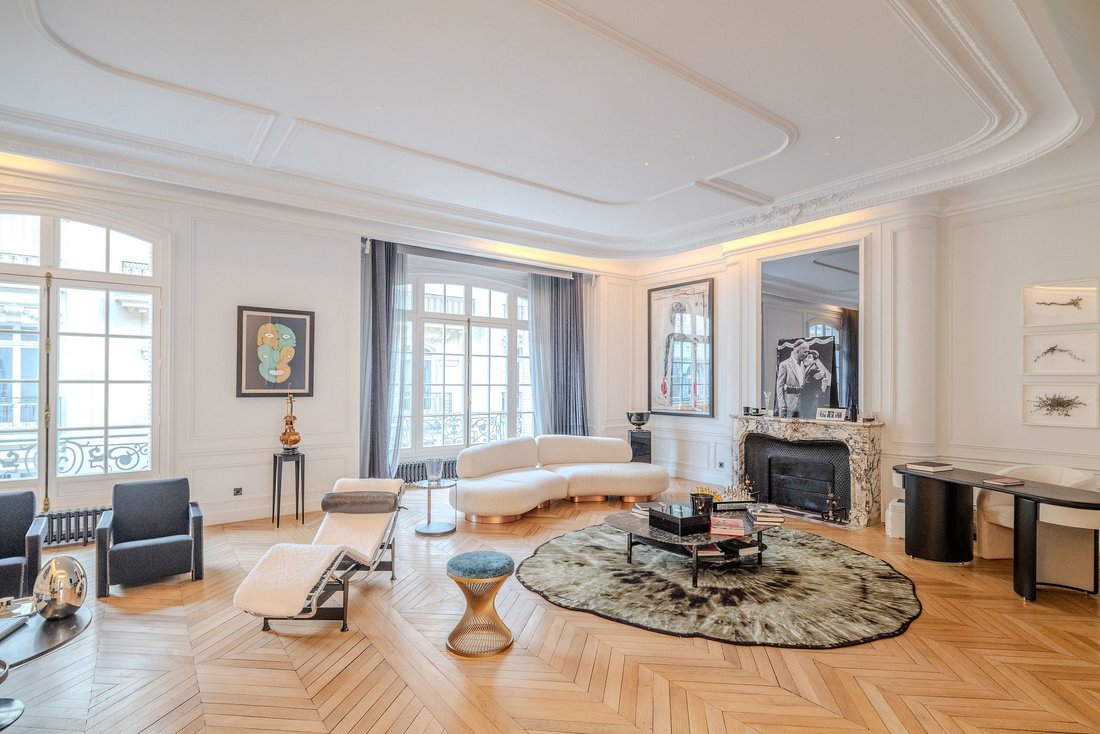 Apartment in Paris, Île-de-France, France 2 - 14025607