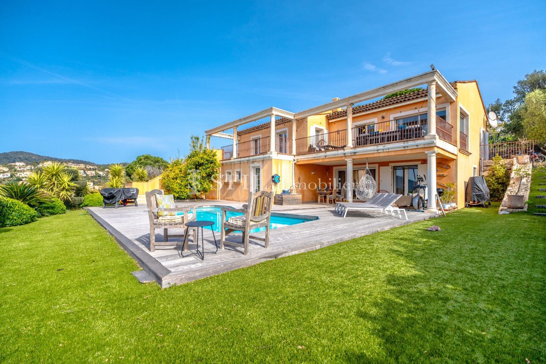 Villa in Nartelle-Noyer-Bellevue-bd des Sardinaux, Sainte-Maxime, France 2 - 14024576