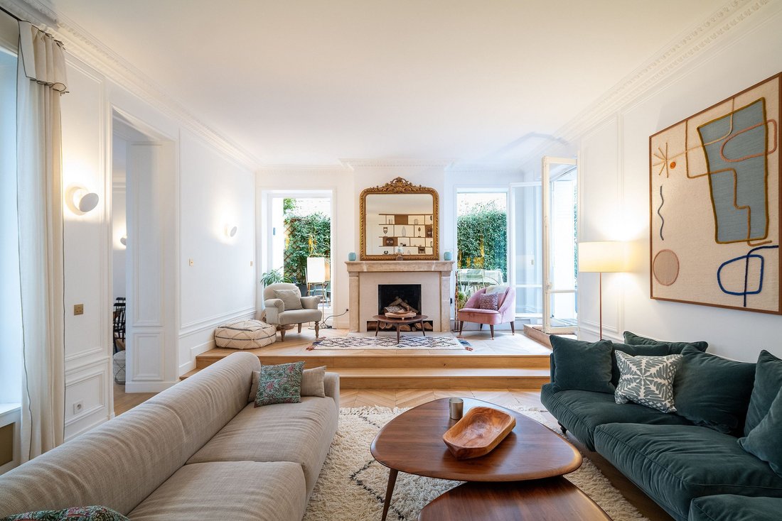 Apartment in Paris, Île-de-France, France 4 - 14025586