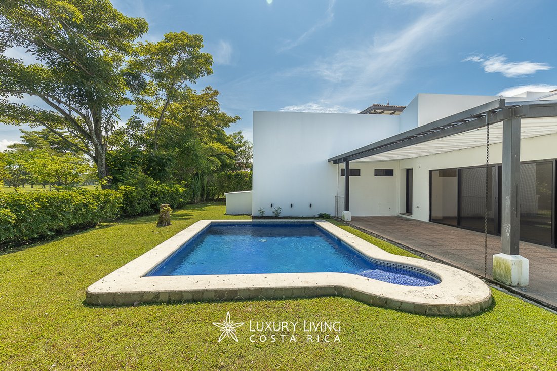 House in Pozos, San José Province, Costa Rica 1 - 14029461