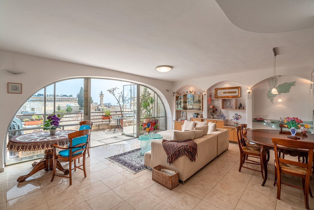 Apartment in Jerusalem, Jerusalem District, Israel 1 - 14029343