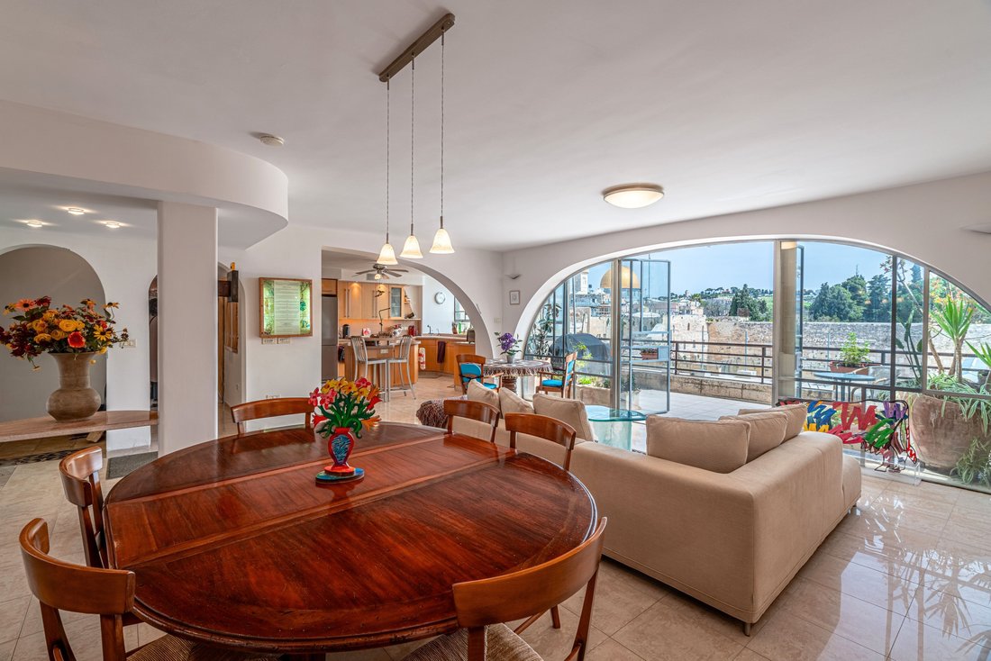 Apartment in Jerusalem, Jerusalem District, Israel 3 - 14029343