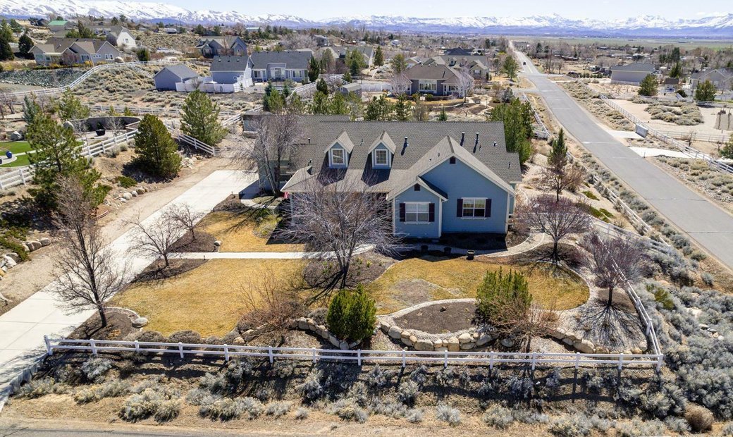 Fully Landscaped Corner Lot In Skyline In Indian Hills, Nevada, United