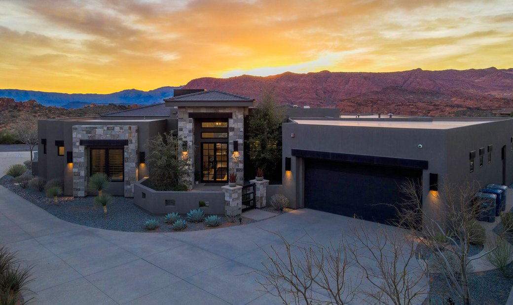 Warm Desert Modern Living At The Ledges Of In St. Utah, United