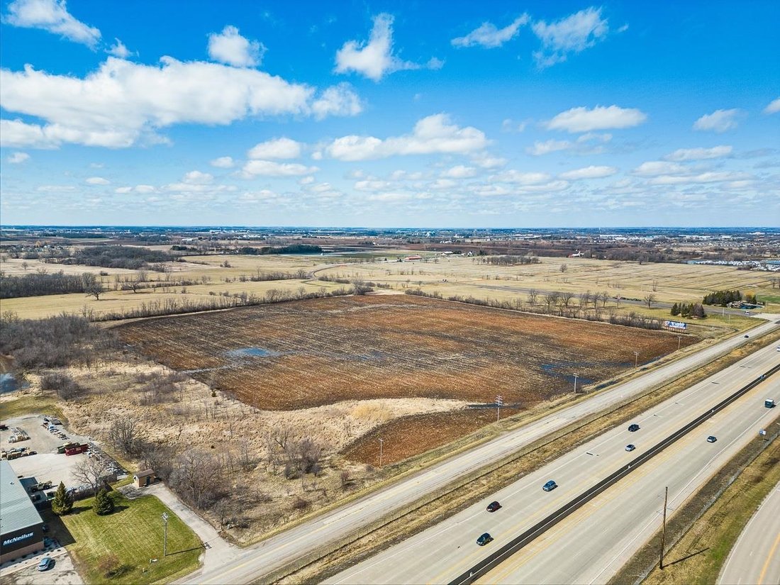 Land in Oshkosh, Wisconsin, United States 1 - 14015242