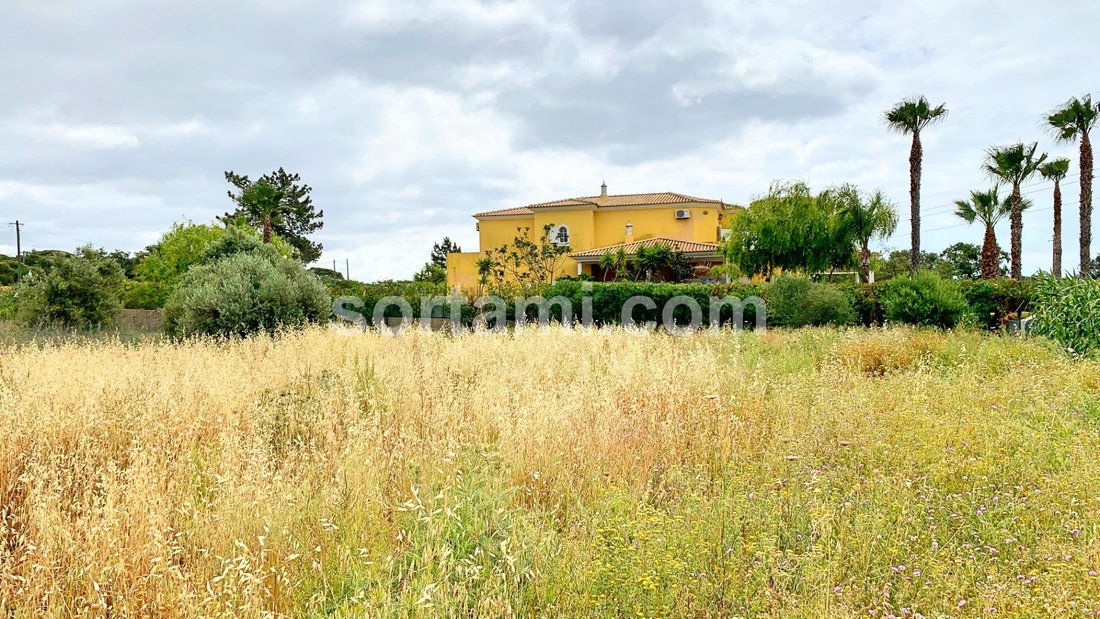 Land in Almancil, Algarve, Portugal 1 - 14031683