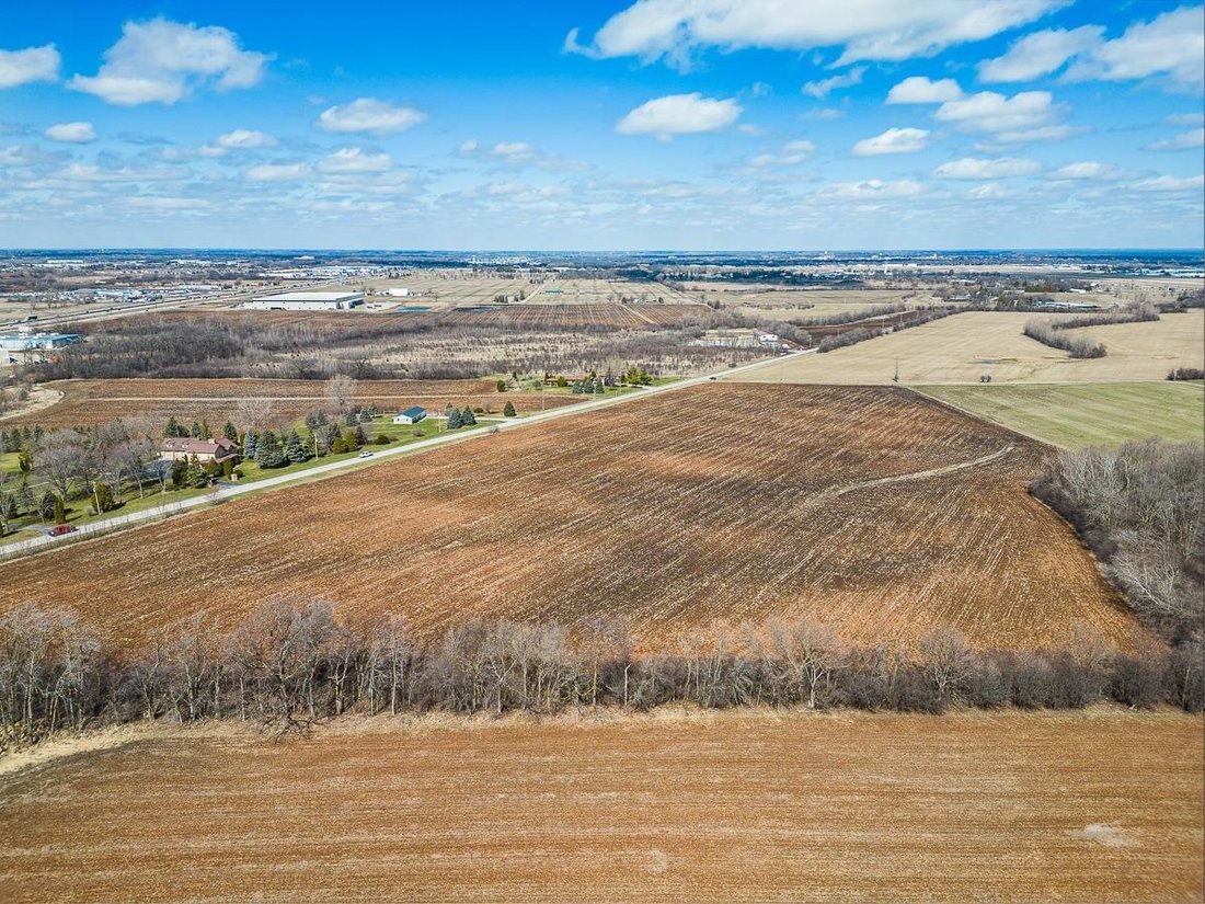 Land in Oshkosh, Wisconsin, United States 5 - 14016132