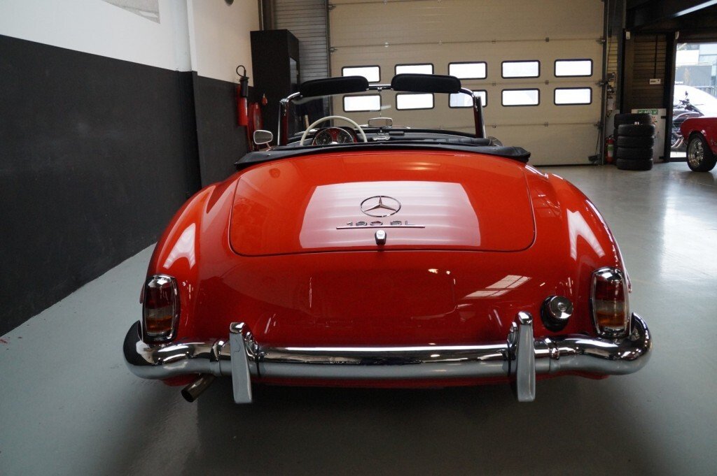 Cabriolet in Etten-Leur, Netherlands 5 - 14030530