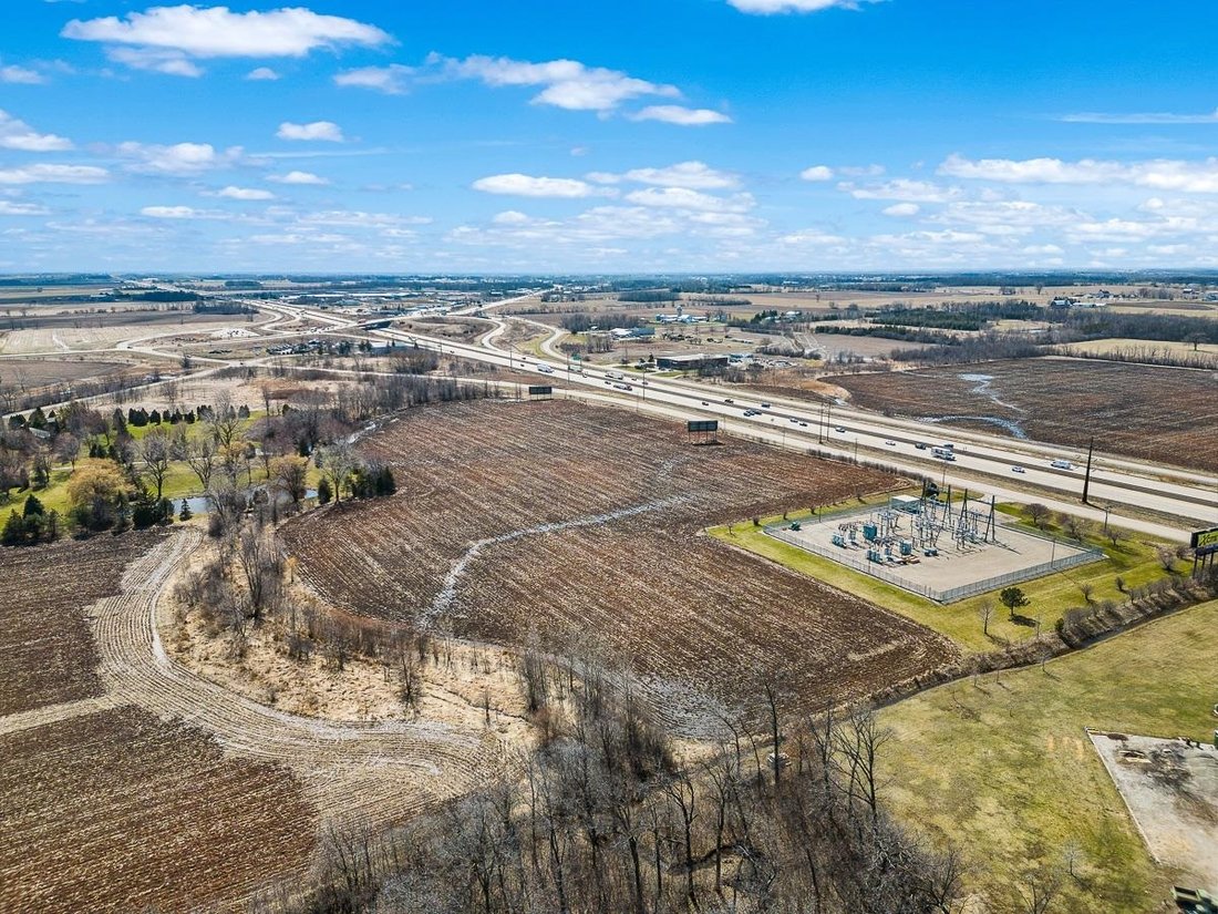 Land in Oshkosh, Wisconsin, United States 5 - 14016134
