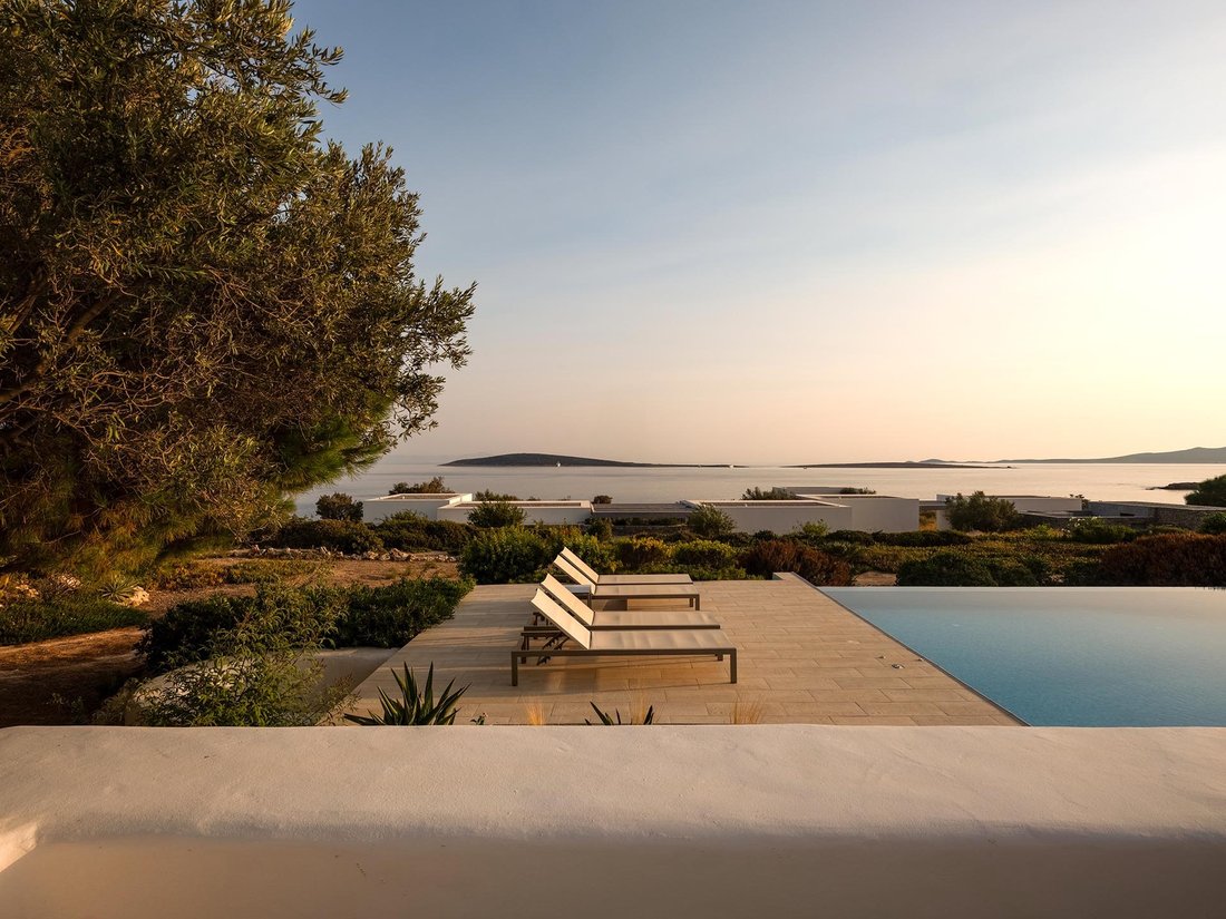 Villa in Paros, Aegean, Greece 1 - 13768249