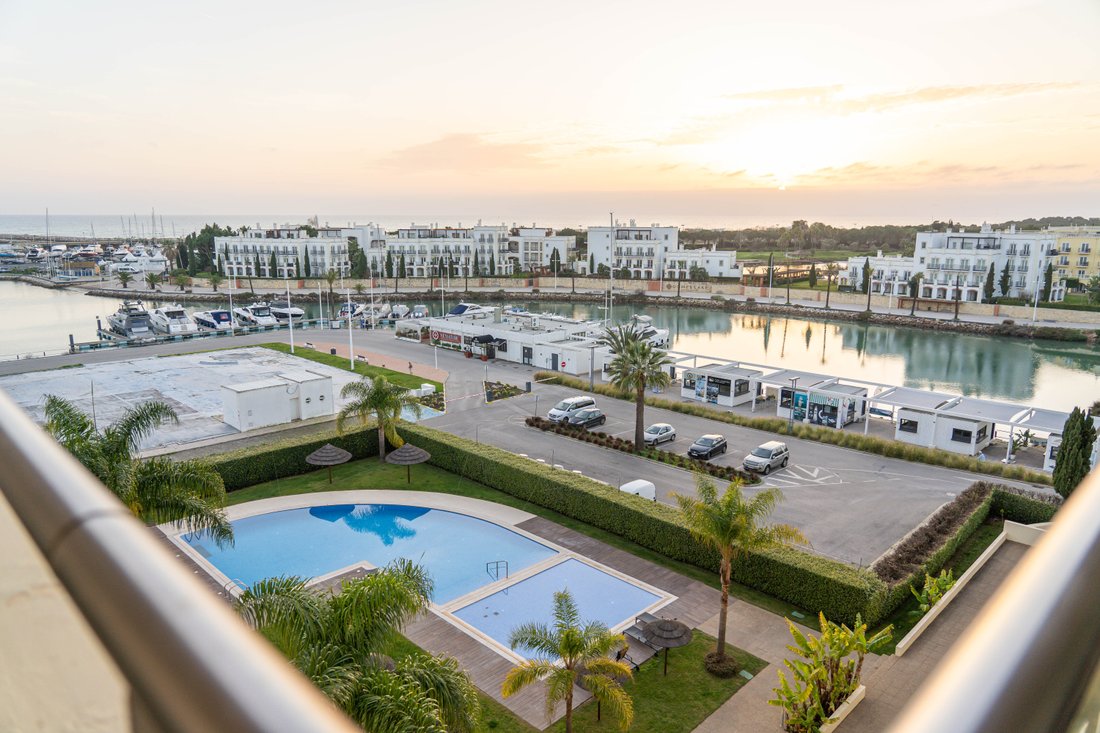 Apartment in Vilamoura, Quarteira, Algarve 1 - 14031858