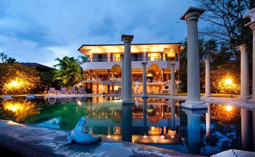 Haus in Playa Herradura, Provinz Puntarenas, Costa Rica 1