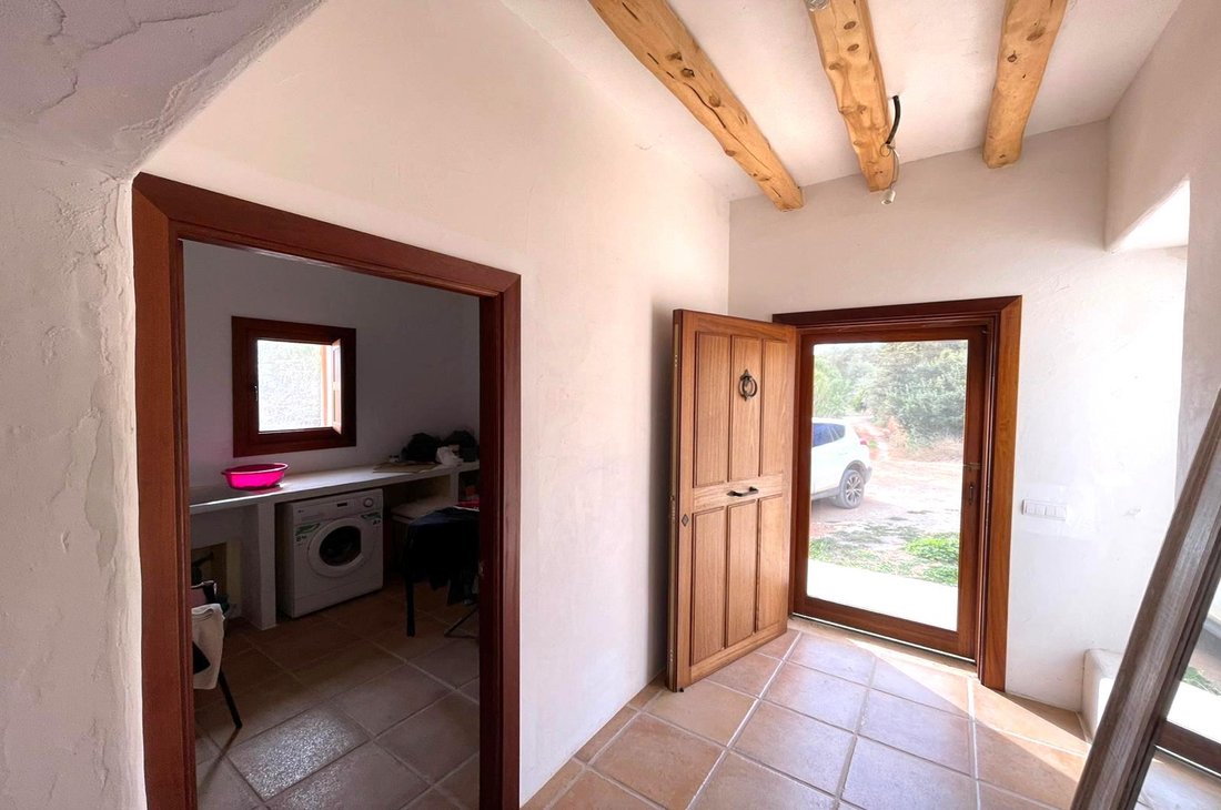 Villa in Santa Gertrudis de Fruitera, Santa Eularia des Riu, Balearic Islands 3 - 14032072