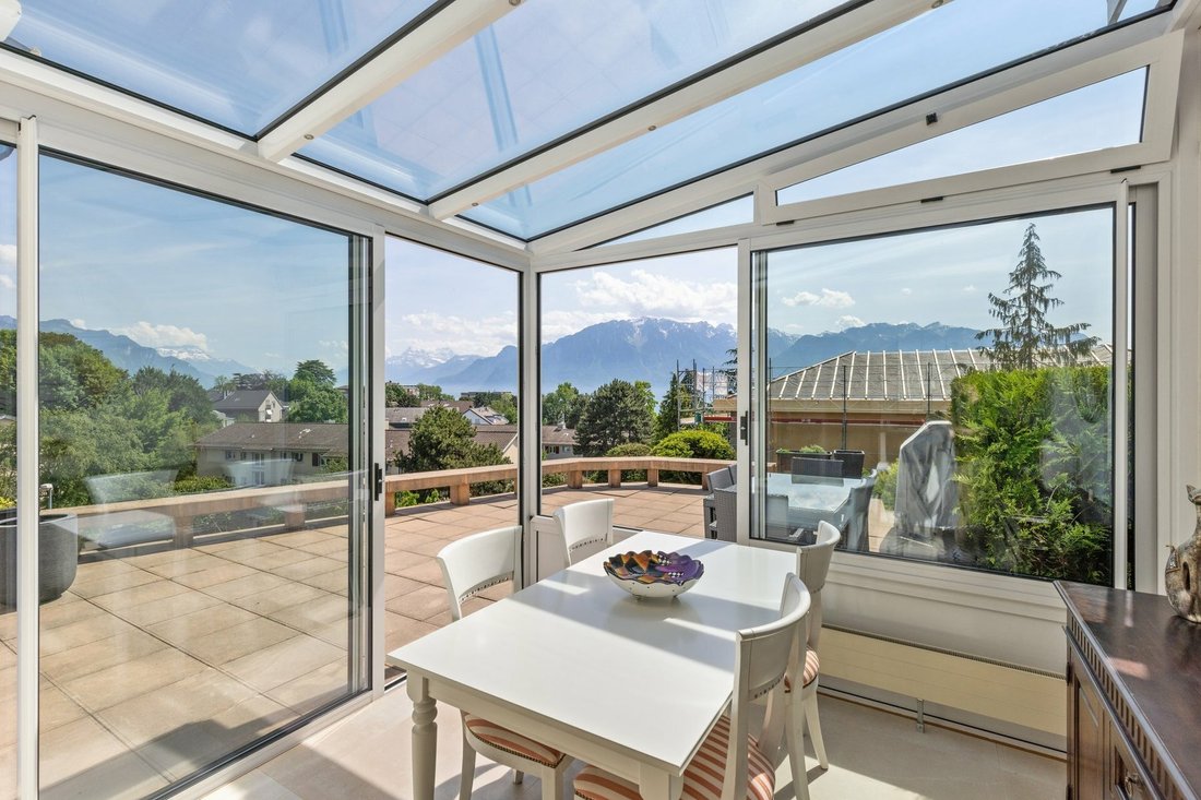 Superb Detached Villa Near Vevey Town Center In Vevey, Vaud