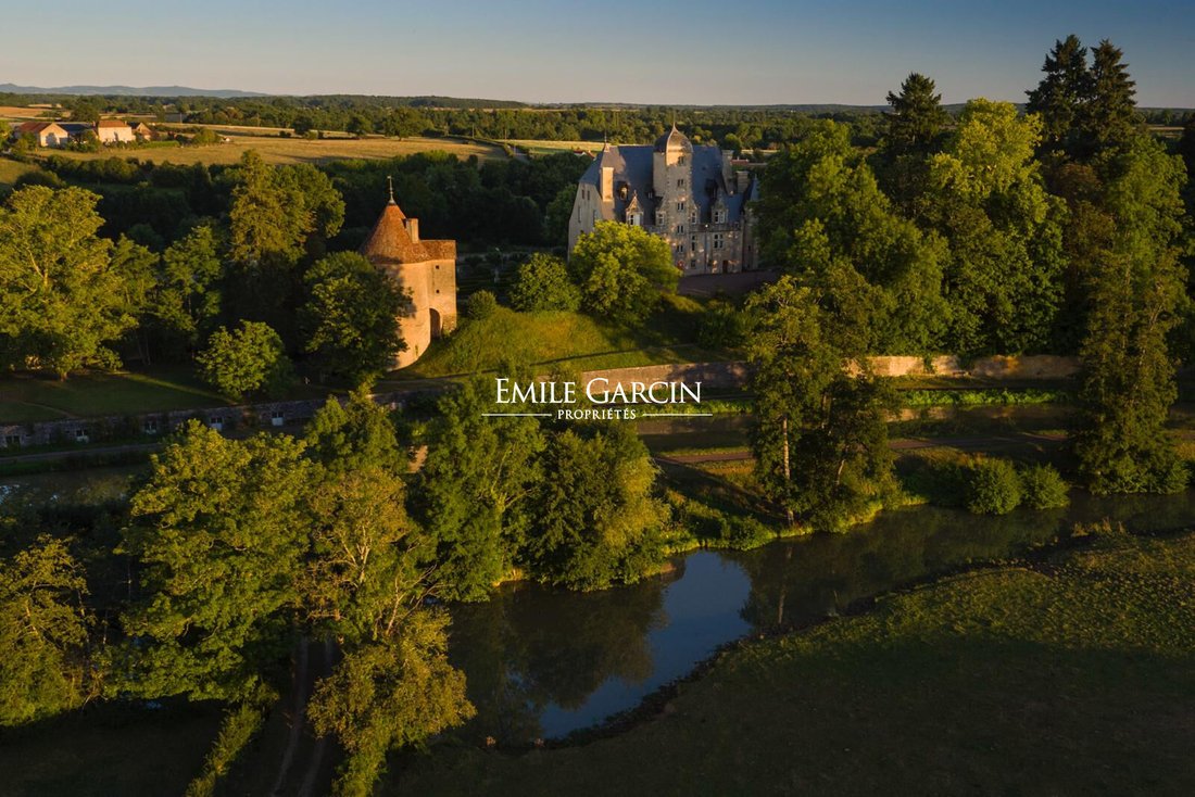 Two Timeless Castles Whispering Over Burgundy’s Golden Canal