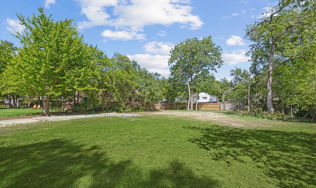 14106 Heatherfield Drive In Houston, Texas, United States For Sale