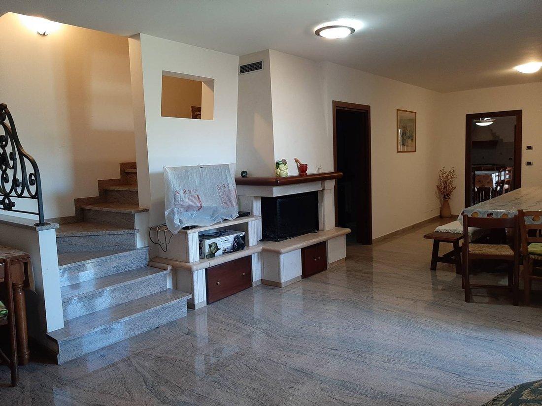 House in Cartoceto, Marche, Italy 1 - 14041136