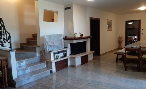 Maison à Cartoceto, Marches, Italie 1