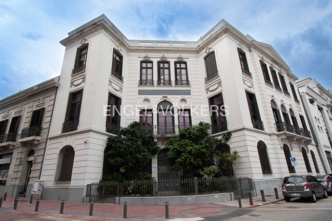 Estate in Montevideo, Departamento de Montevideo, Uruguay 3 - 14044102