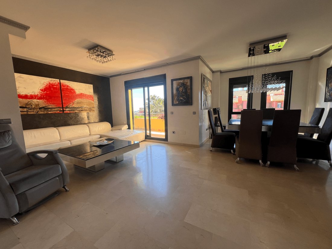 Apartment in Cancelada, Estepona, Andalusia 2 - 13871291