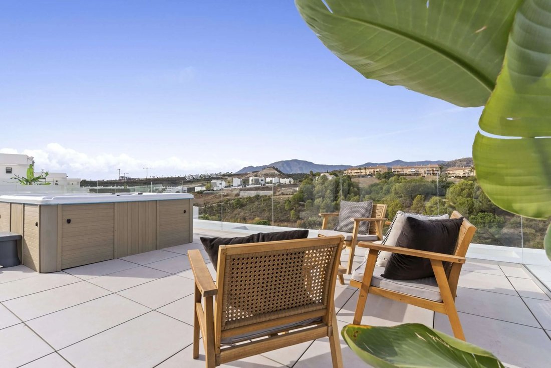 Villa in Estepona, Andalusia, Spain 2 - 13668534