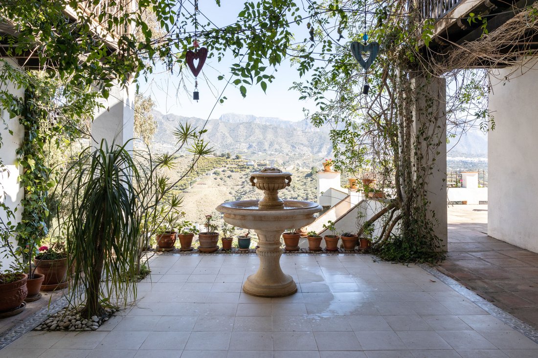 Villa à Torrox, Andalousie, Espagne 3 - 12669156
