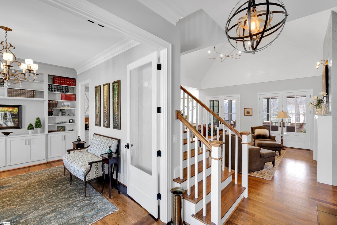 4 Bedrooms Single Family In Slater Marietta, South Carolina, United