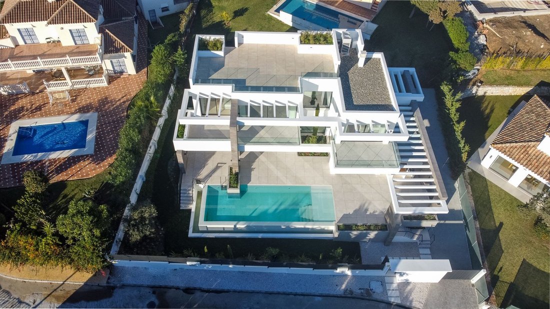 Villa in Elviria-Cabopino, Marbella, Spain 5 - 13454161